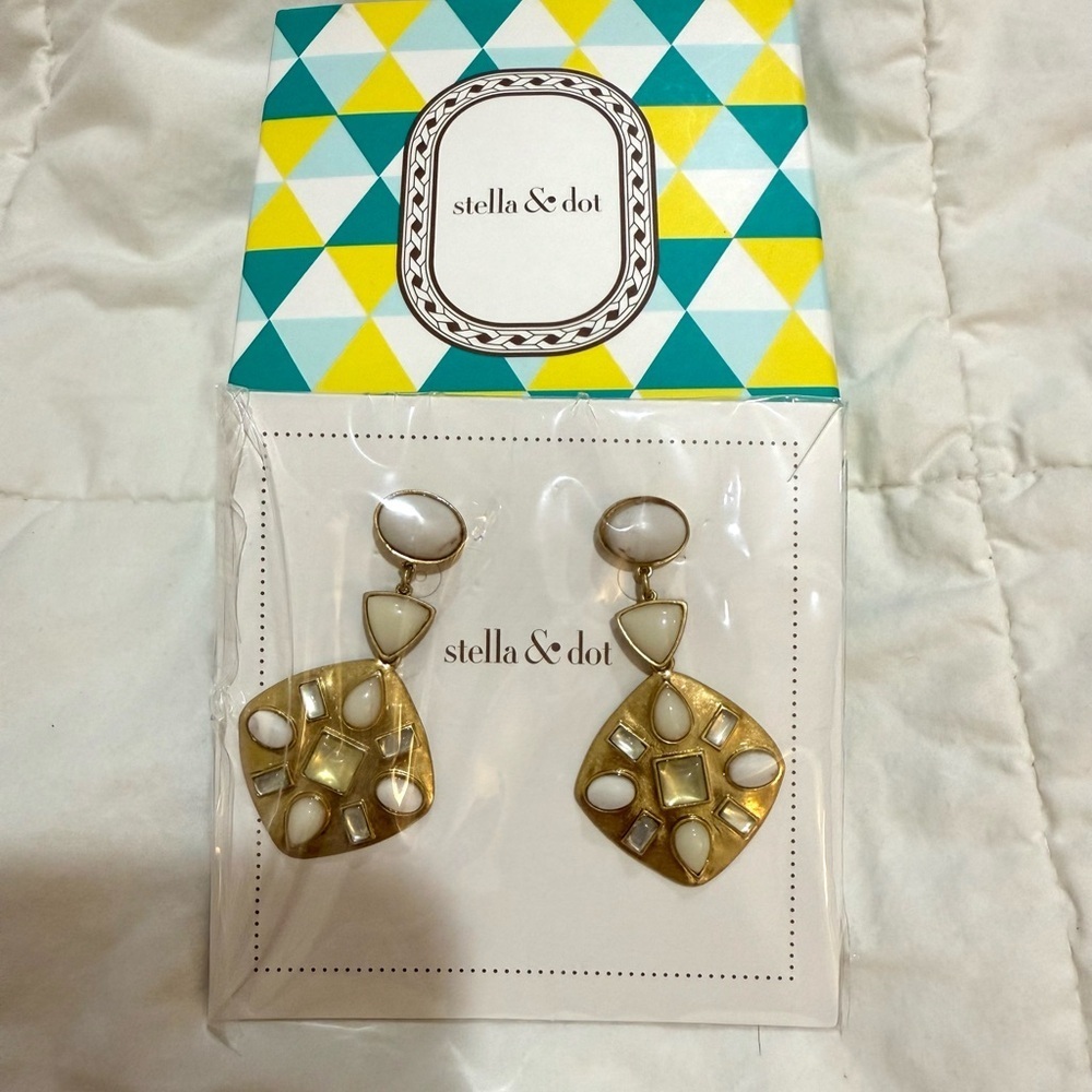 Stella & Dot Tala Chandeliers Gold and White Statement Earrings